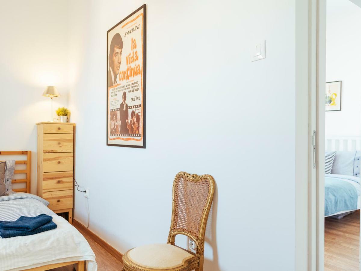 Parkview Apartment - Spectacular View & 2 Bedrooms Bukarest Exteriör bild