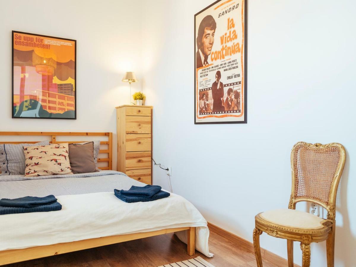 Parkview Apartment - Spectacular View & 2 Bedrooms Bukarest Exteriör bild