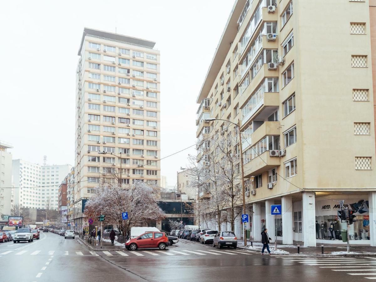 Parkview Apartment - Spectacular View & 2 Bedrooms Bukarest Exteriör bild